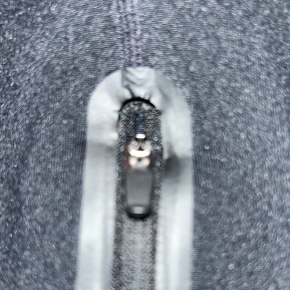 Women’s Fabletics Black Full Zip Athletic Jacket sz XL - Picture 9 of 12